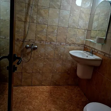 Paunovi 2* Primorsko