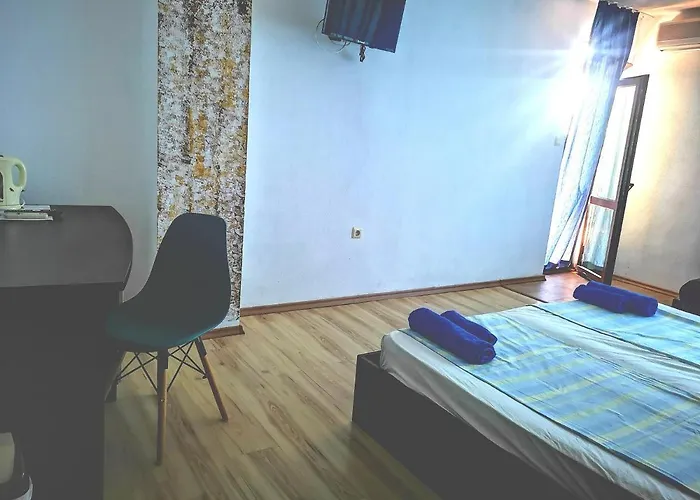 Πανσιόν Paunovi Πριμόρσκο